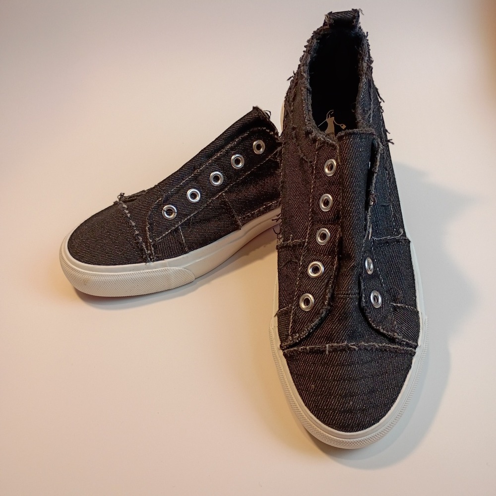 Corkys Babalu Womens Black Denim Frayed Slip On Sneakers Pink Sole Size 7 - Picture 6 of 8